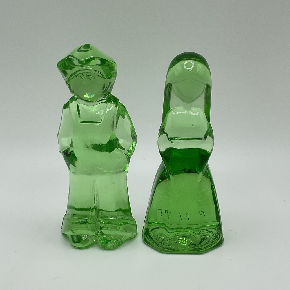 Mosser Glass Vi Hunter Josh & Jenny Doll Figurine Apple Green  Vintage 1982 #2